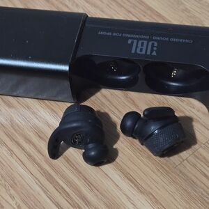 JBL Under Armour Bluetooth Headphones Black